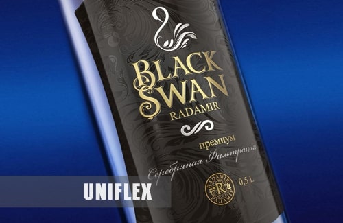 Самоклеящаяся этикетка для водки Black Swan