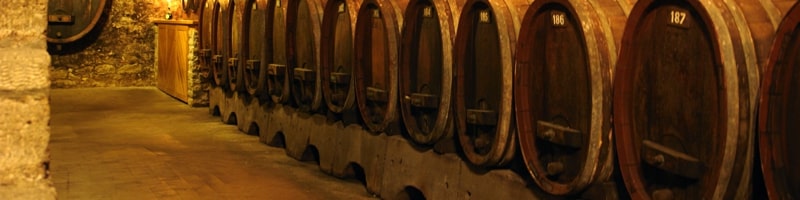 Этикетки для вина и спиртных напитков